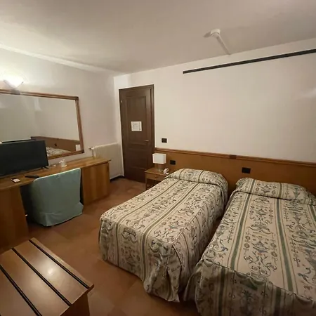 Hotel Felcaro - Relais, & Restaurant 3*