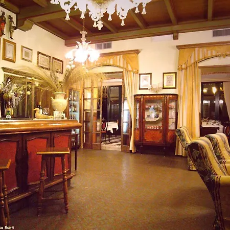 Felcaro - Relais, & Restaurant ホテル 3*