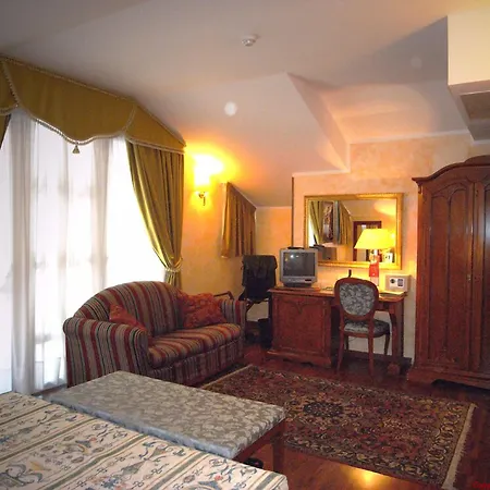 Felcaro - Relais, & Restaurant 3* コルモンス